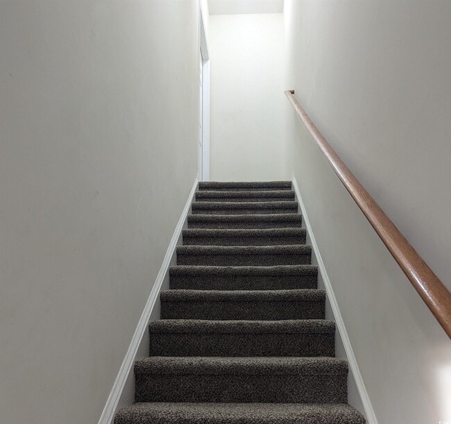 Photo - 2954 Yancey Way