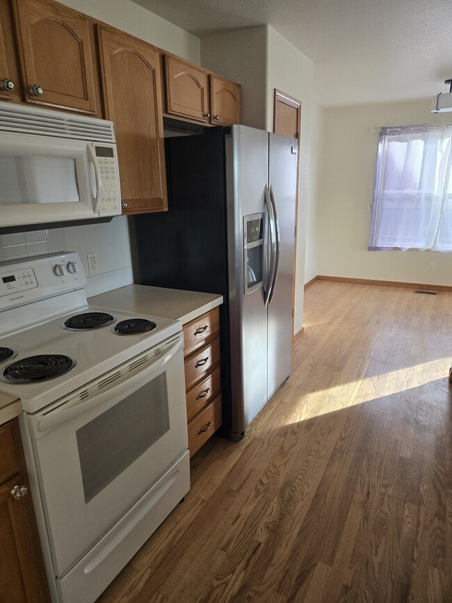 Photo - 3542 Polk Cir W