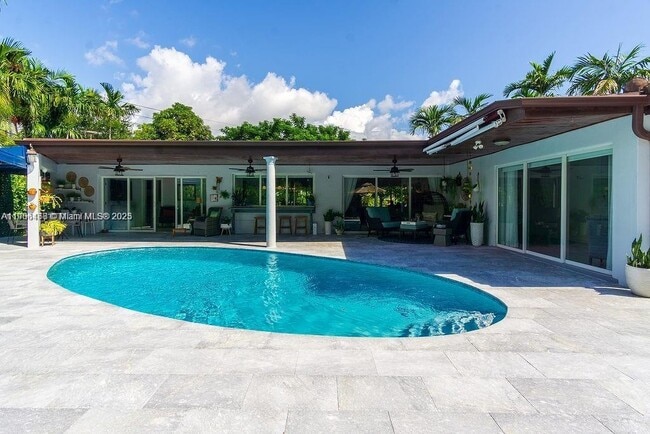 Photo - 1110 NE 100th St