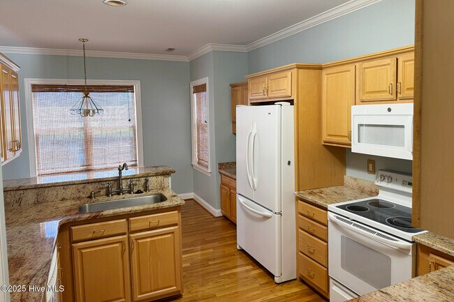 Photo - 8405 Fiddlestick Way