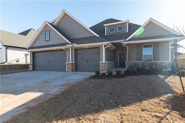 Building Photo - Very Nice 4 Bedroom 3 Bath Home with Bonus Room in Edmond Schools with Storm Shelter