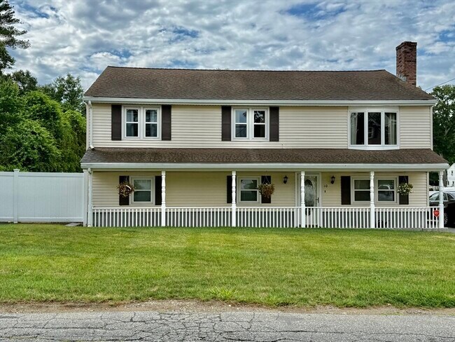 10 Sheridan St