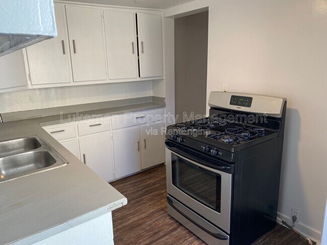 Photo - 417 Oak St Unidad 1