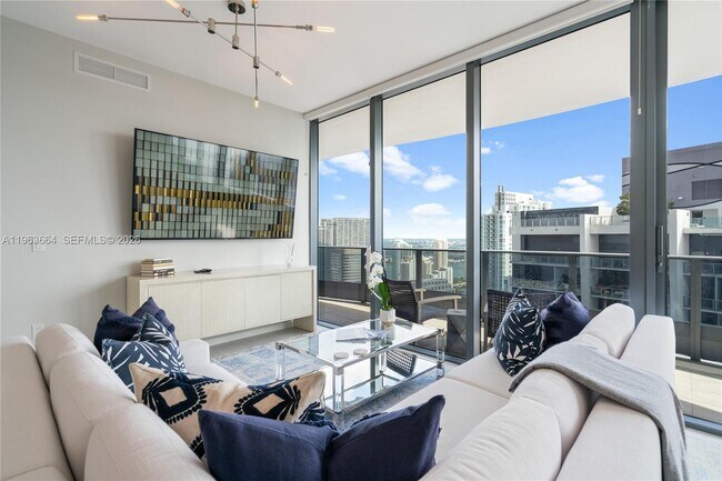 Photo - 1000 Brickell Plaza Unit PH5005