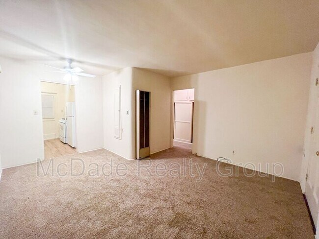 Photo - 522-526 Pepper Dr Unit 514 Pepper Front