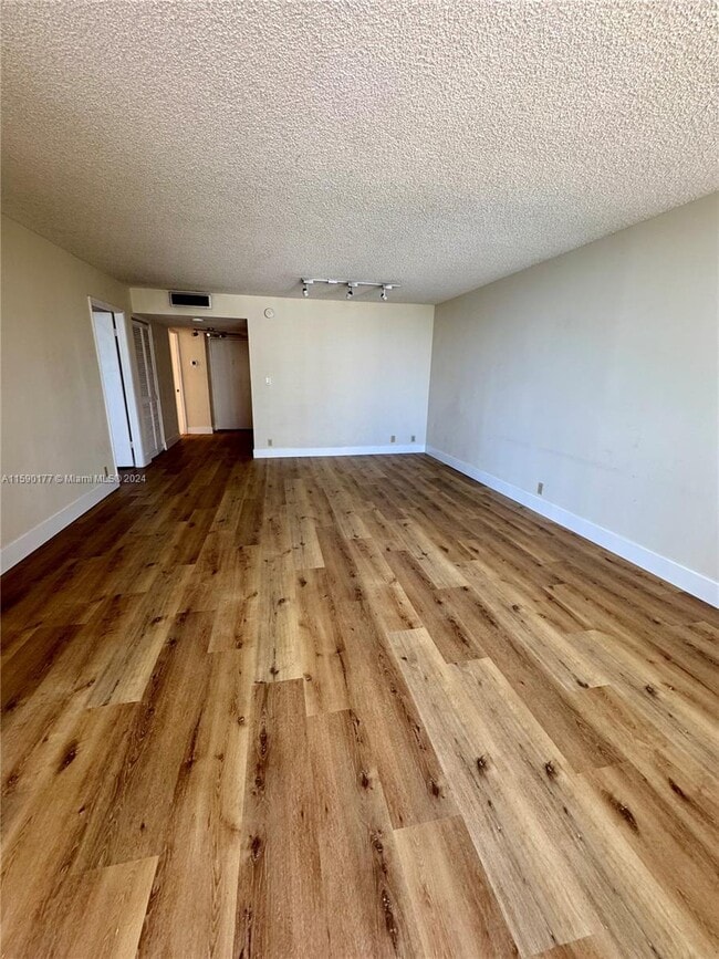 Photo - 1865 Brickell Ave