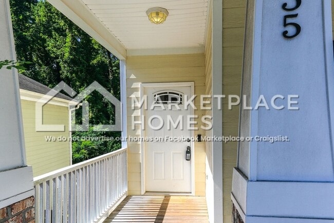 Photo - 35 Greenbrook Ct