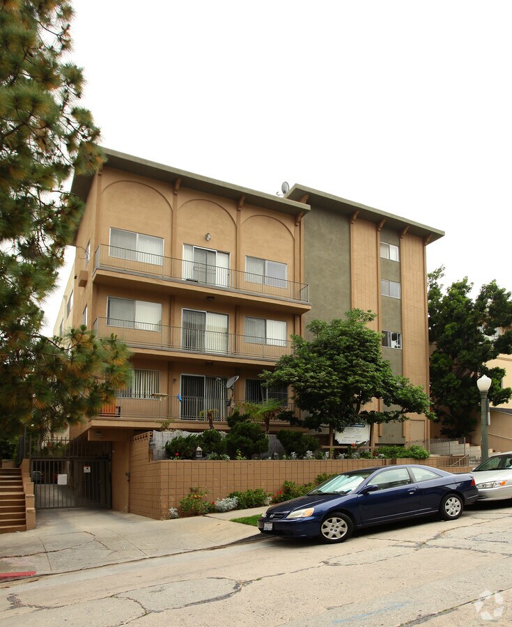 Photo - Westhill Apartments