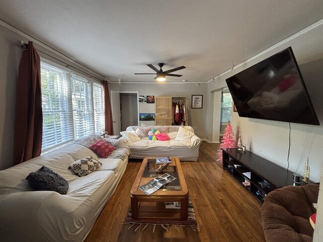 Photo - 123 Westridge Dr