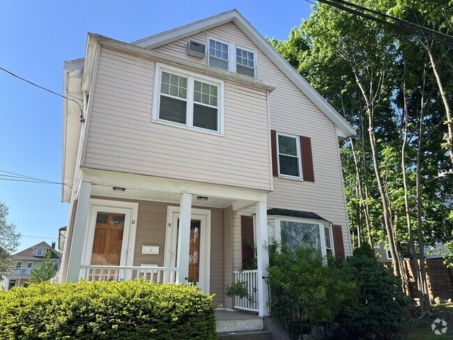Building Photo - 9 Loring St Unit 9 Rental
