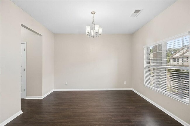 462 Fredrick Dr