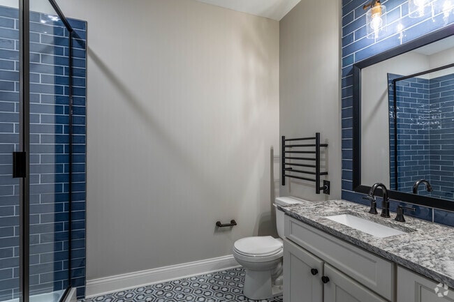 Floor Plan E- 1 Br, 1 Ba - 626 SF