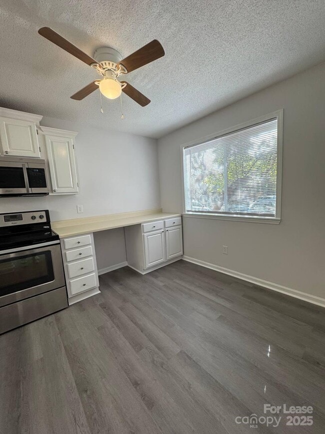 Photo - 1466 Riverwood Ct Rental