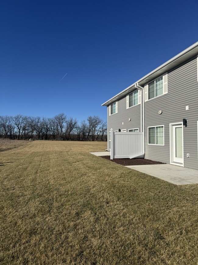 Photo - 331 W Samuel Ave