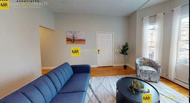 Photo - 21 Highgate St