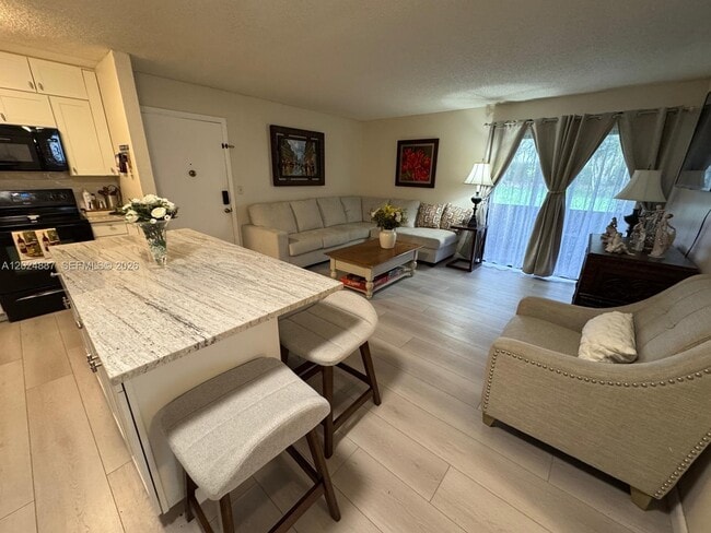 Photo - 10425 E Clairmont Cir Unit 107