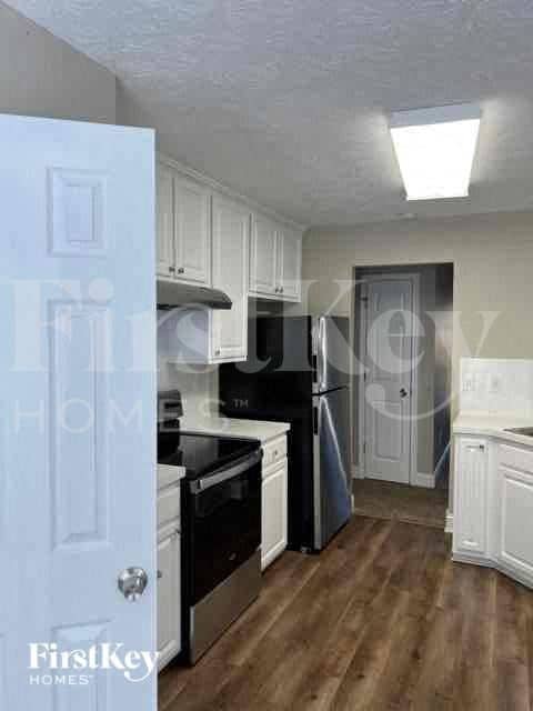 Photo - 506 Oxford Ridge