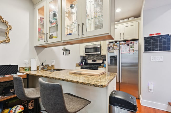 Photo - 43 Hanover Pl NW Unit #2