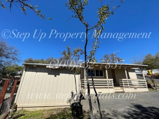 Photo - 3 Bedroom 2 Bath Manufactured Home With Wa...