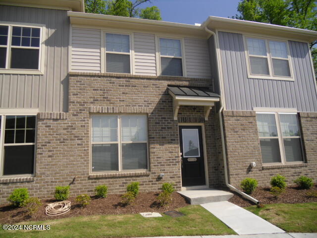 Photo - 202 Mt Evans Dr Townhome