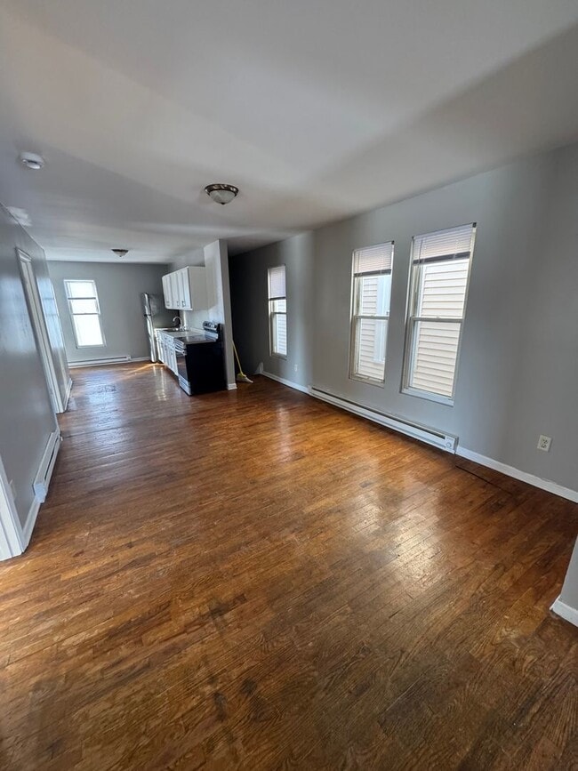 Photo - 305 S 4th St Unit #2