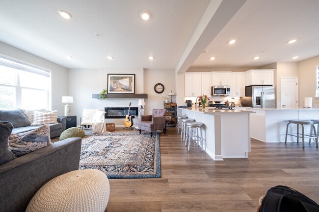 Photo - 1518 Timberwood Ln