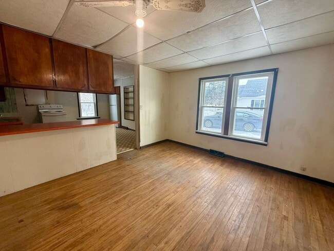 Photo - 3 Bed 1 Bath Single Family Home in White Lake - Move-In Special: HALF OFF DEPOSIT!