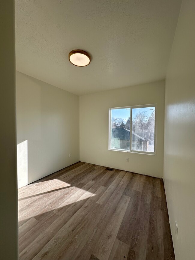 Photo - The Main Unit 102 Bedroom 2