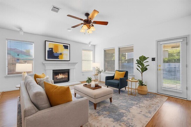Photo - 4467 Bremner Dr