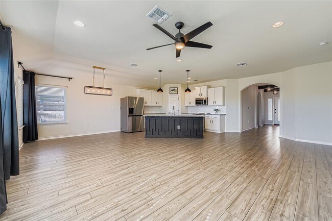 Photo - 17205 Adoro Dr