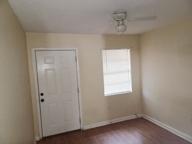 Photo - Beautiful 3bd/2ba home ready to rent
