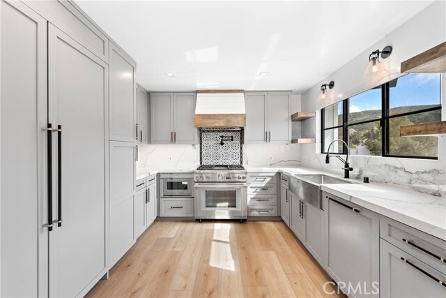 Photo - 980 Meadowlark Ln