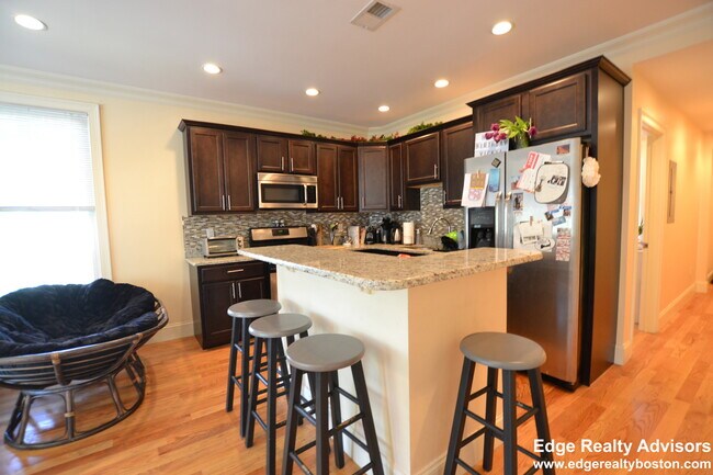 Photo - 30 Murdock St Unidad 4