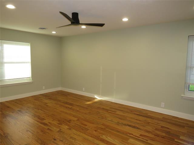 Photo - 3316 Darby Ln