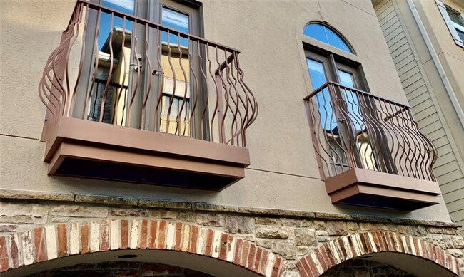 Photo - 542 Bomar St