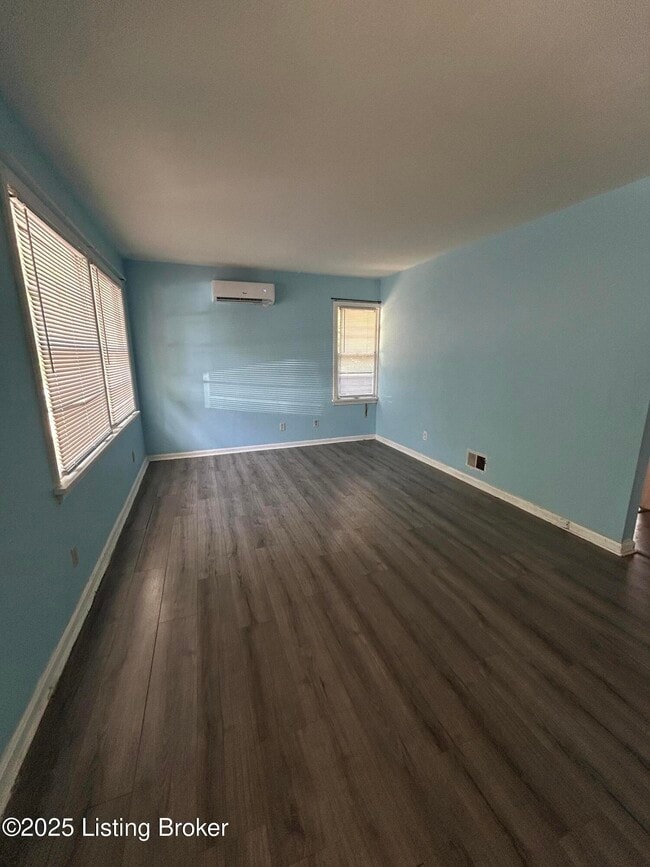 Photo - 4616 Southern Pkwy