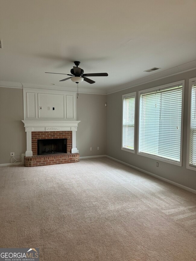 Photo - 1172 Hemphill Rd