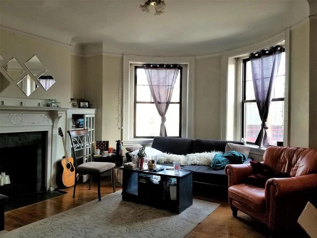 50 Babcock St Unit 7