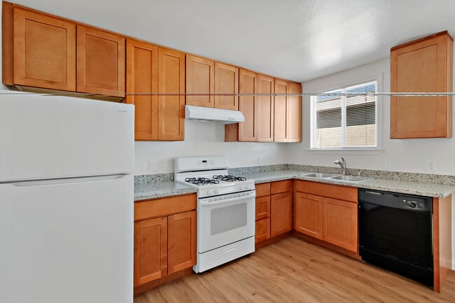 Building Photo - 245 S 22nd St Unit 245