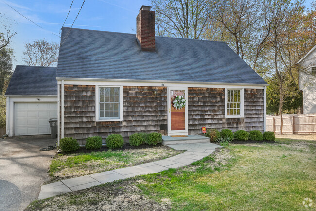Building Photo - 219 Hollow Tree Ridge Rd Rental