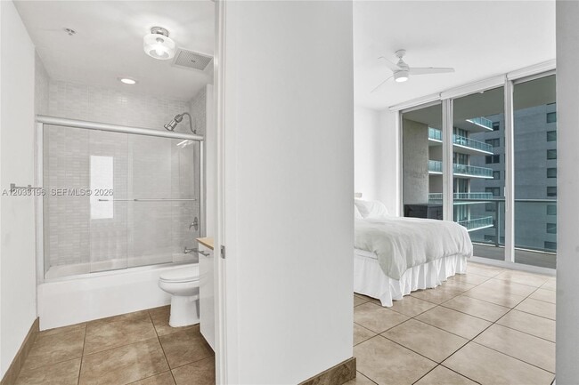 Photo - 3470 E Coast Ave Unidad H1205