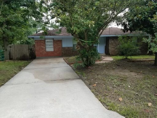 Building Photo - 208 Laurie Ln Rental
