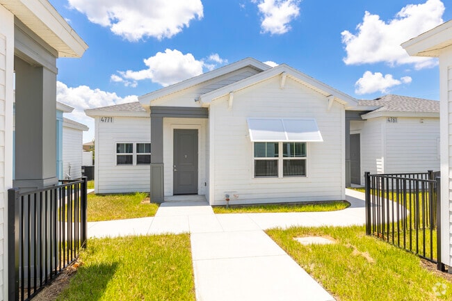 4850 Heritage Lakes Blvd West Melbourne, FL 32904 - Eden Heritage Lakes