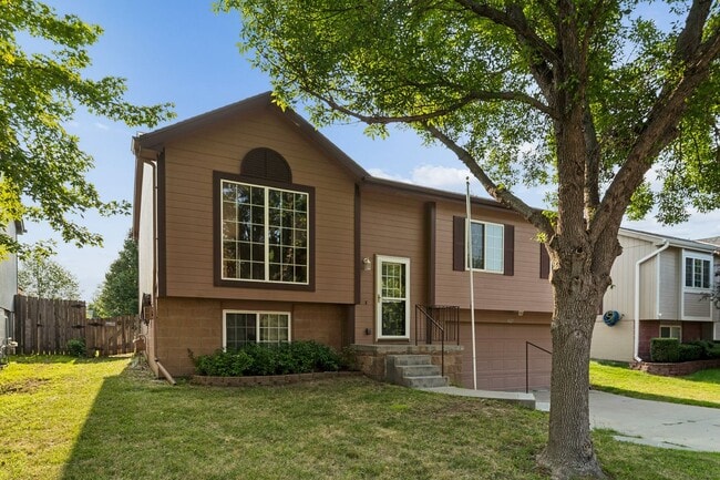Building Photo - Beautiful 3-Bedroom Home in Quail Run – Elkhorn School District