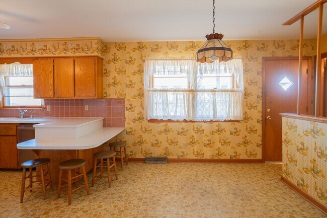 Photo - Charming 3 bedroom 1.5 bathroom house in SE Wichita!