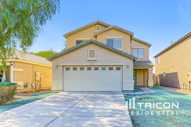 Photo - 4151 E Aragonite Ln House