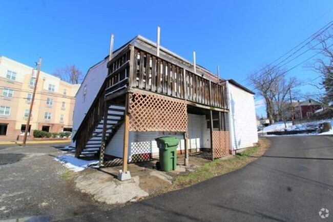 Building Photo - 706 Richwood Ave Unit 706 Richwood Ave Apt A