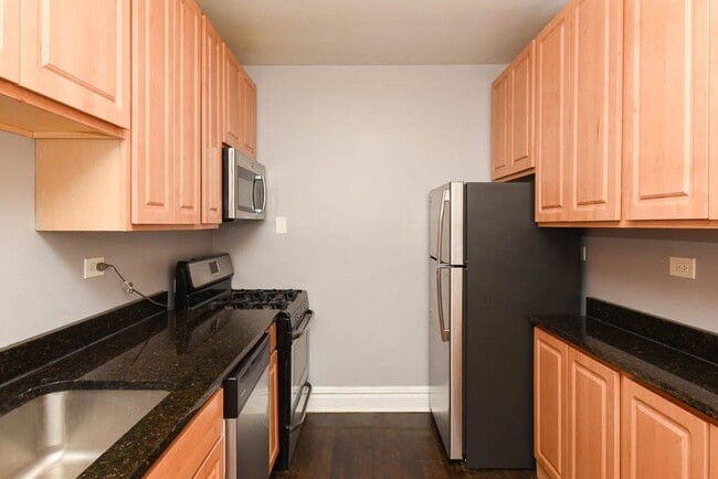 Photo - 3600 W Sunnyside Ave Unit 4