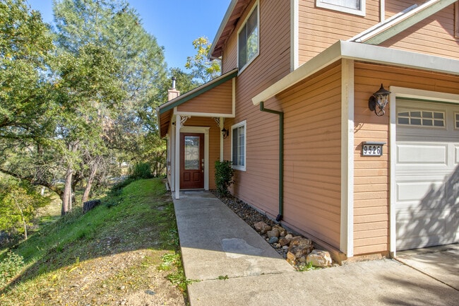 Photo - 9526 Victorian Wy