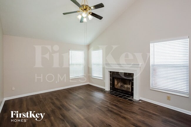 Photo - 9466 Fairview Pkwy